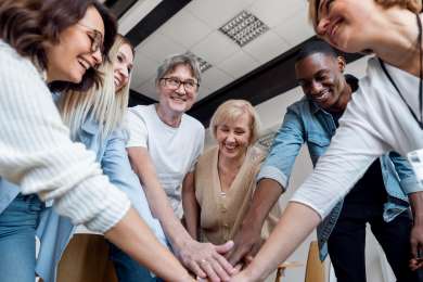 Trabajo en equipo entre generaciones: la clave para integrar tecnologa y metodologas